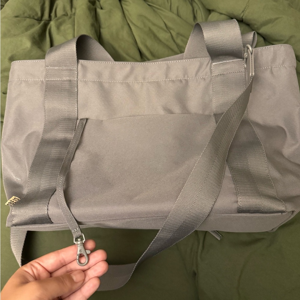 Gray Beis Tote Bag  💟